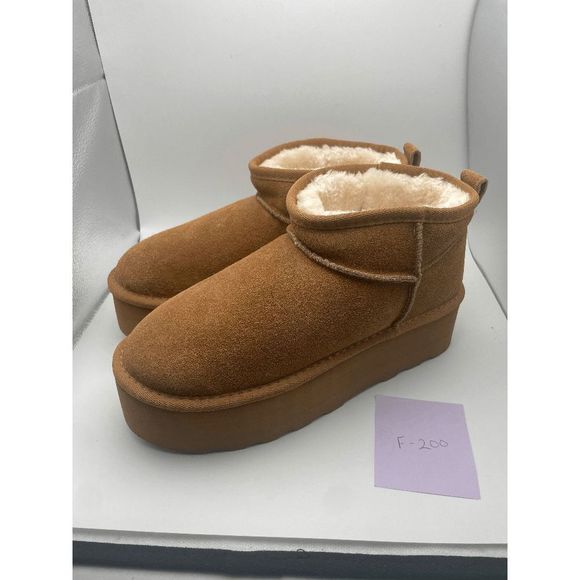 CUSHIONAIRE Women's COZY Genuine Suede pull on platform boot, Chestnut 8 - Picture 3 of 6